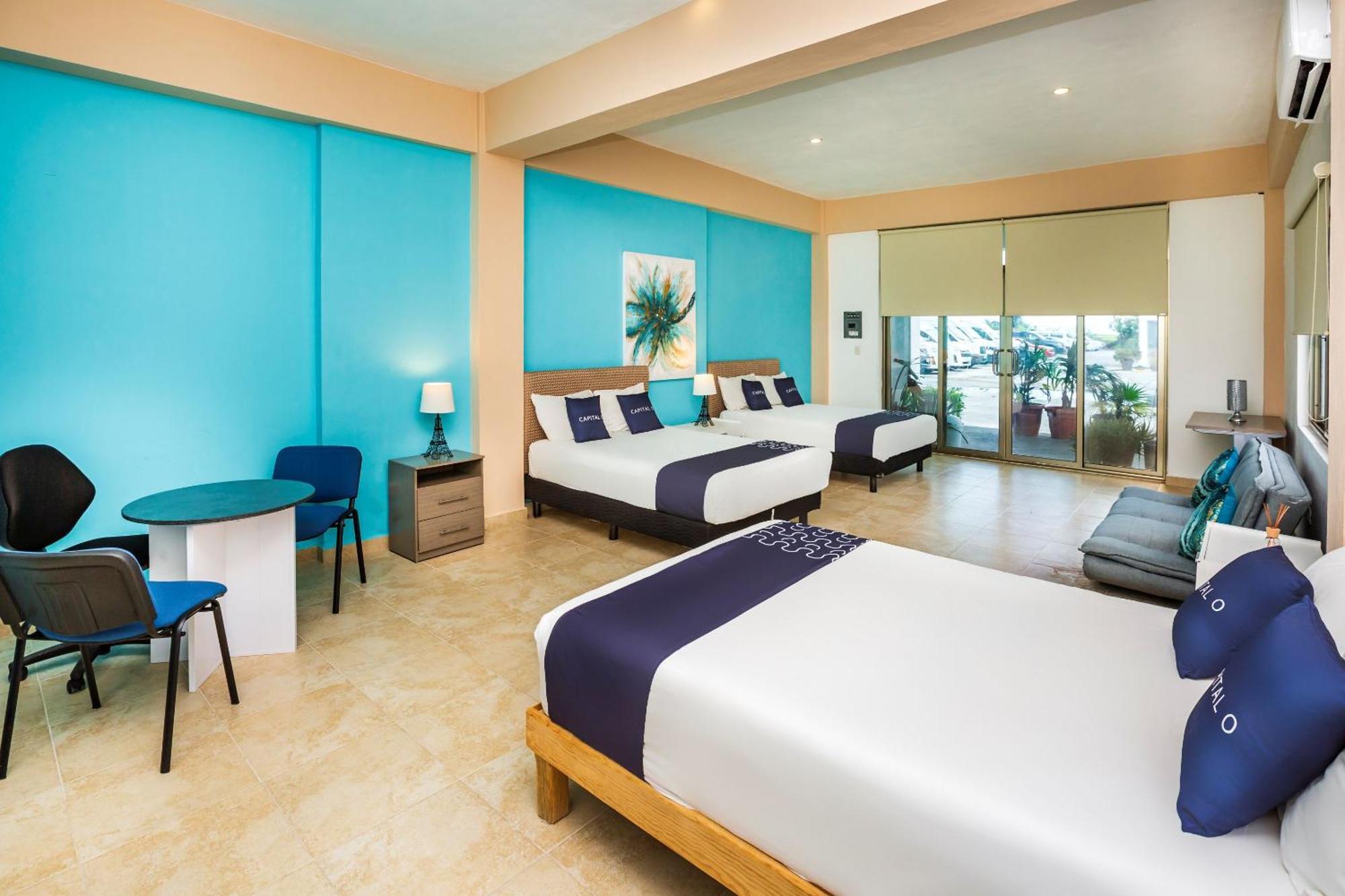Capital O Cancun International Airport 24 7 エクステリア 写真