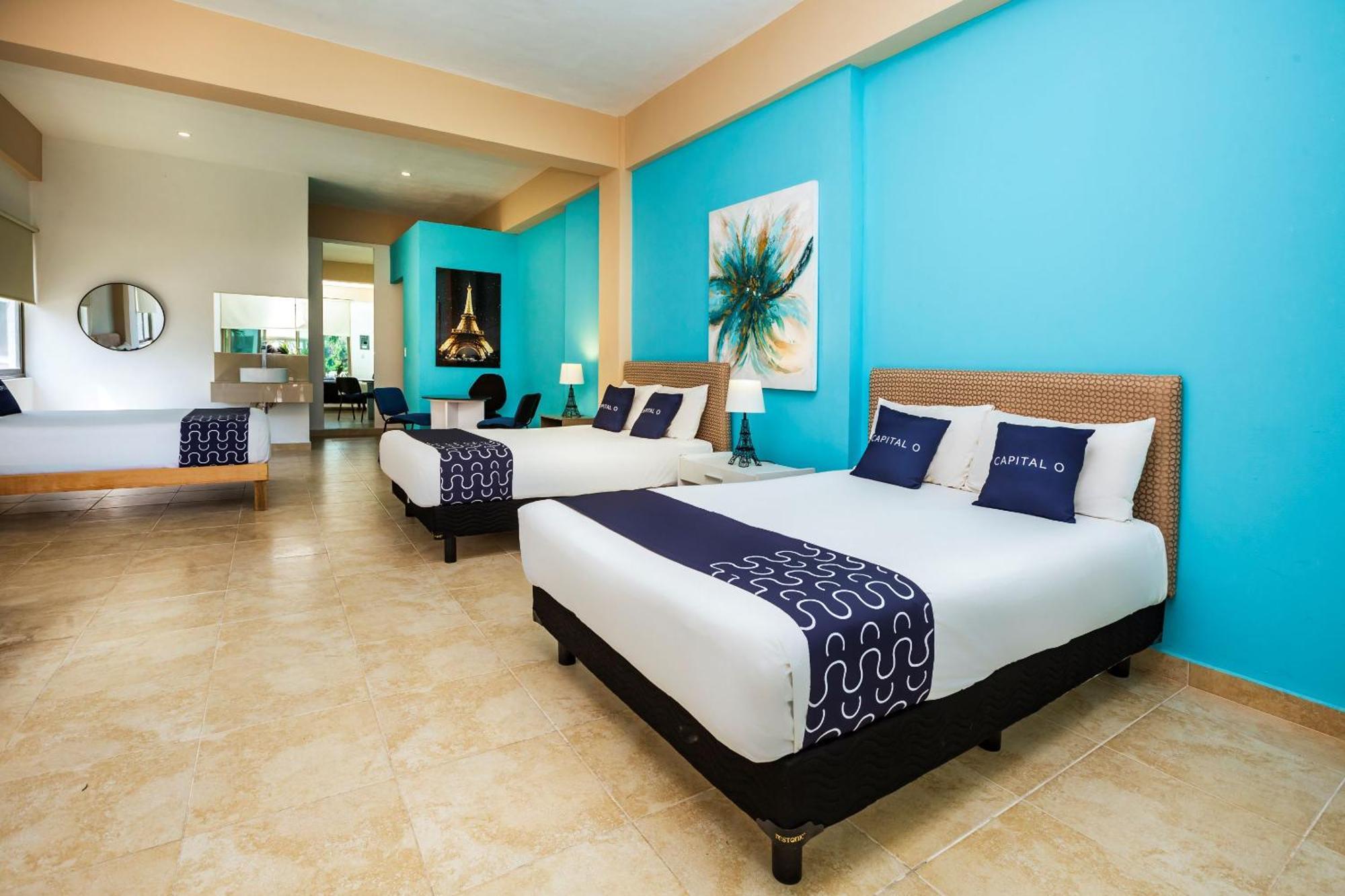 Capital O Cancun International Airport 24 7 エクステリア 写真